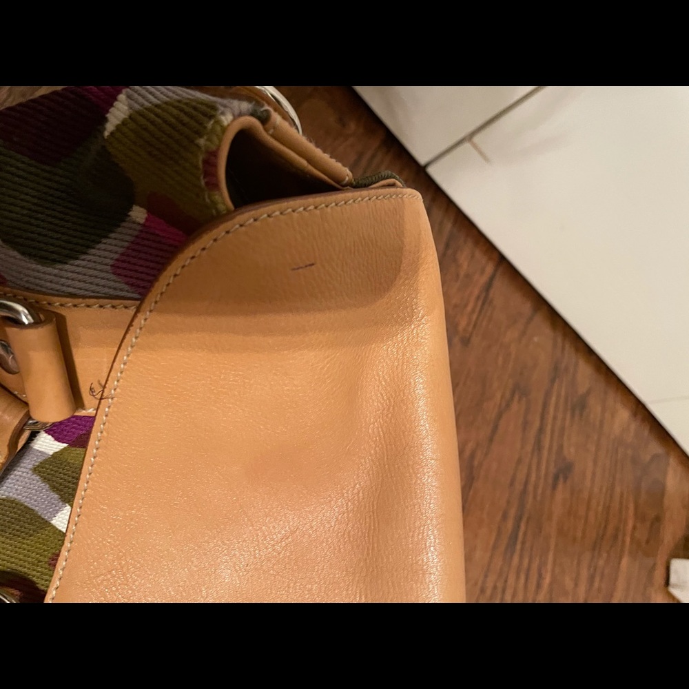 Miu Miu bag - Picture 10 of 14